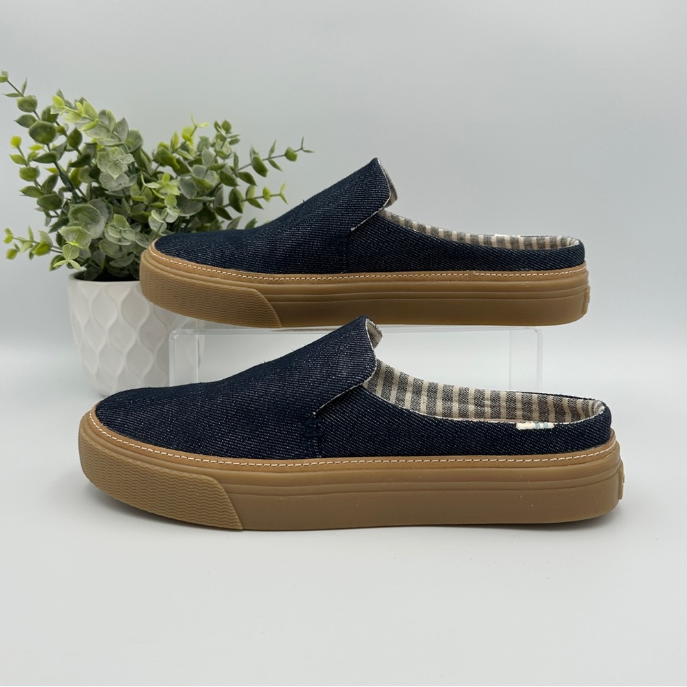 Toms Women’s Sunrise Navy Denim Blue Slip On Mules Size 7.5 - Picture 9 of 10